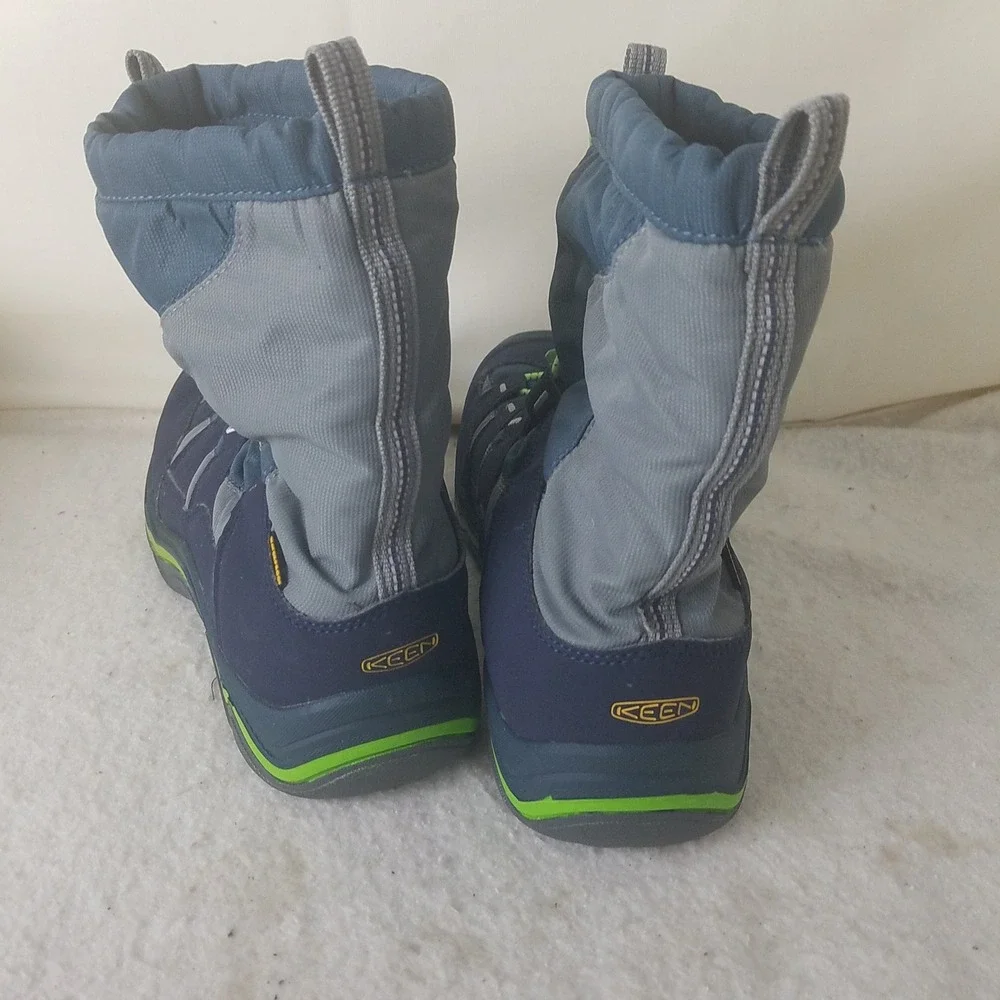 KEEN‎ Waterproof Winter Snow Boots youth's 7 adjustable Laces Warm 1015249